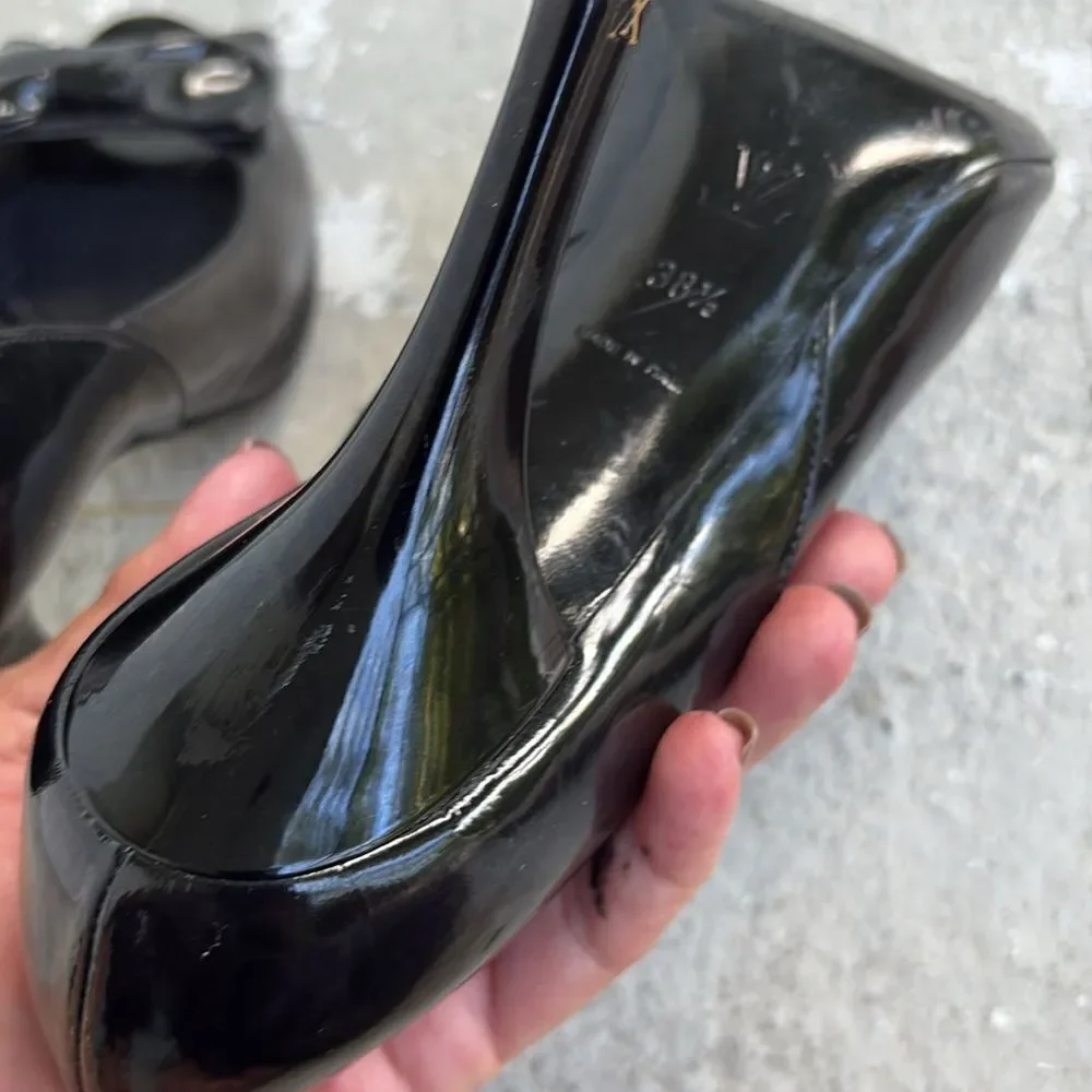 Louis Vuitton patent leather bow heels